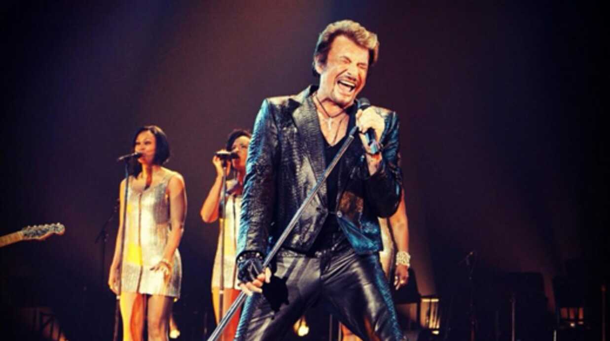 Video Johnny Hallyday Fait Son Retour Sur Sc Ne Montr Al Voici