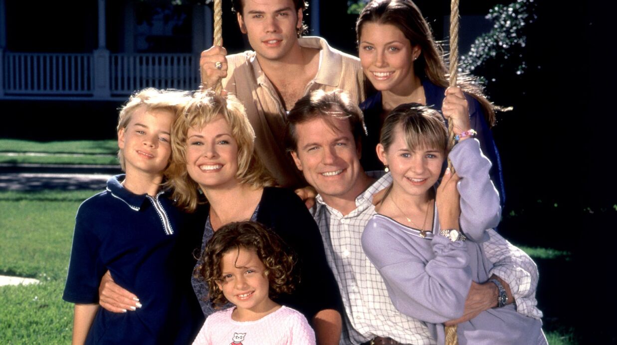 Jessica Biel 7 à La Maison Saison 1 7 à la maison : Jessica Biel et le casting de la série réunis le temps